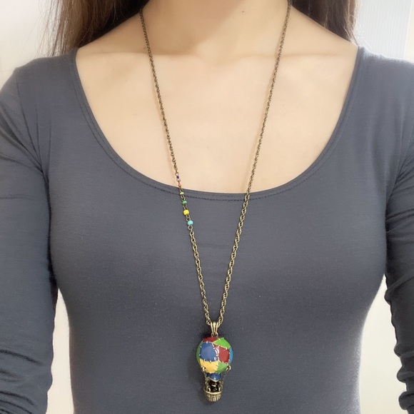 Disney couture Tinkerbell hot air balloon necklace - Picture 3 of 3